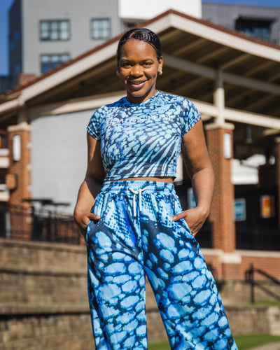 Bella Blue Cropped T-shirt